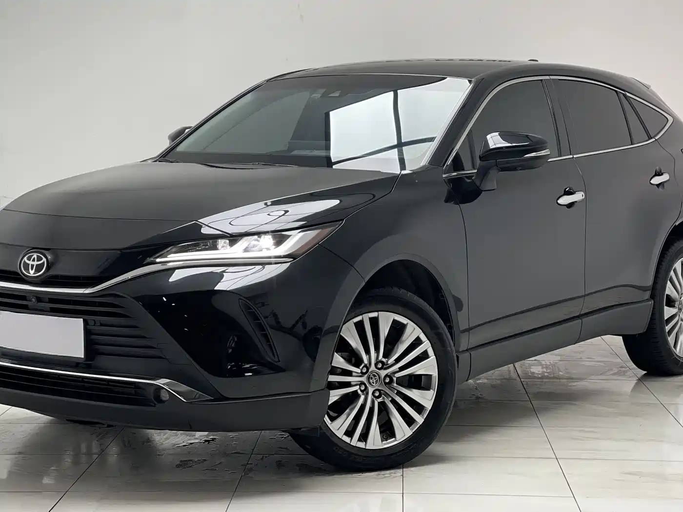 Toyota Lingfang HARRIER 2022 2.0L CVT 2WD Premium Edition