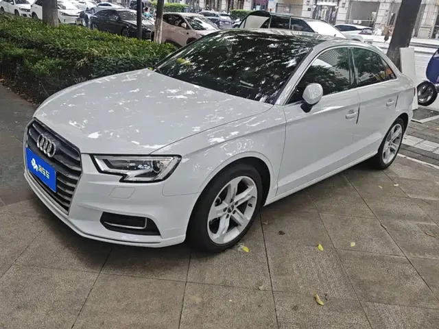 Audi A3 2020 Facelift Limousine 35 TFSI Progressive (China VI)