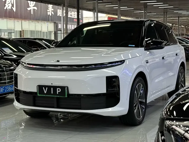 Li Auto L6 2024 Pro