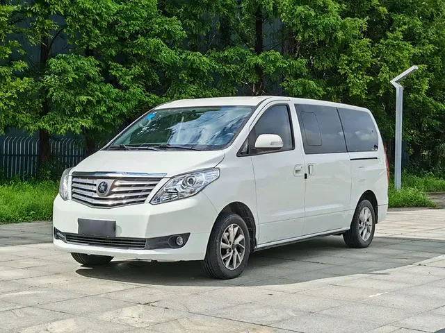 Dongfeng Fengxing Lingzhi PLUS 2021 2.0L Manual Luxury CNG 7-Seater
