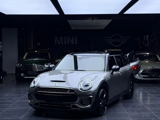 MINI CLUBMAN 2016 Facelift 2.0T COOPER S