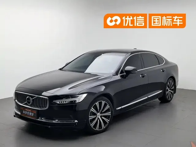 Volvo S90 2023 B5 Intelligent Vision Luxury Edition