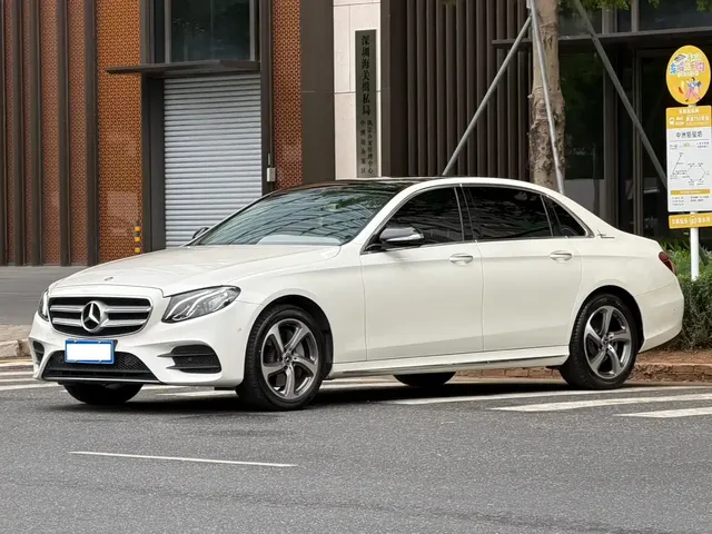 Mercedes-Benz E-Class 2018 E 300 L Sport Fashion