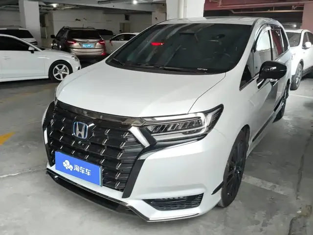 Honda Elysion 2024 2.0L e:HEV Luxury Edition
