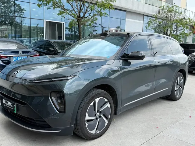 NIO ES8 2023 75kWh