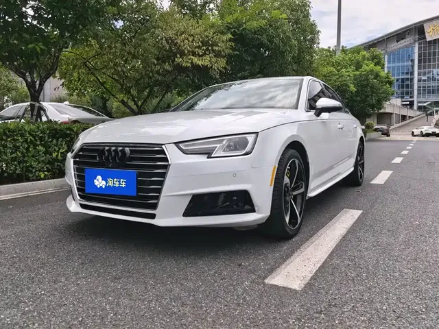 Audi A4L 2018 30th Anniversary 40 TFSI Progressive
