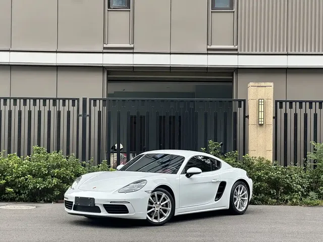 Porsche 718 2020 Cayman 2.0T