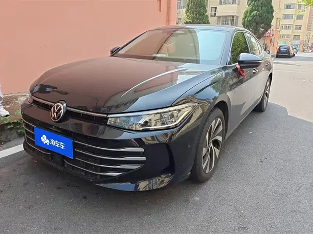 Volkswagen Passat 2025 Pro 380TSI Dragon Fortune Edition