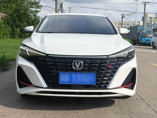 Changan Eado 2023 Enjoy Edition PLUS Blue Whale NE 1.4T GDI DCT Premium Edition