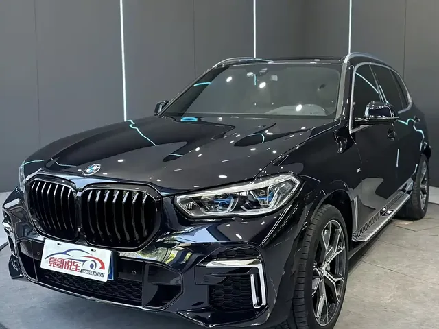 BMW X5 2022 Facelift xDrive 40Li M Sport Package
