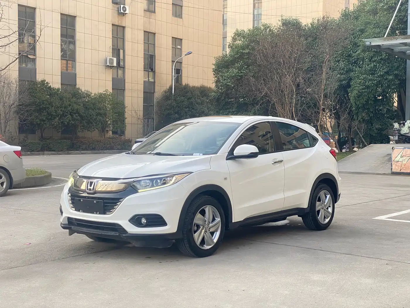 Honda Vezel 2020 1.5L CVT Luxury