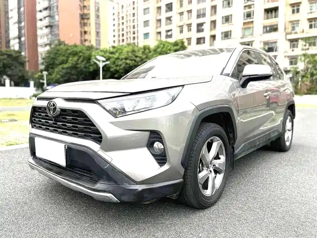 Toyota RAV4 Rongfang 2020 2.0L CVT 2WD Fashion PLUS