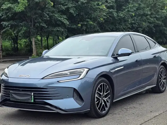 BYD Seal 2023 DM-i 1.5T 121km Flagship