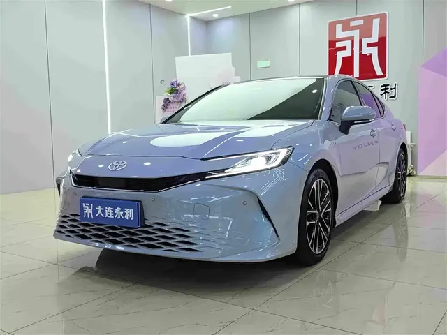 Toyota Camry 2024 Hybrid 2.0HG Premium Edition