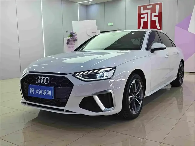 Audi A4L 2022 40 TFSI Fashion Dynamic