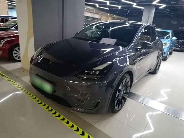Tesla Model Y 2022 Performance High-Performance All-Wheel Drive Version