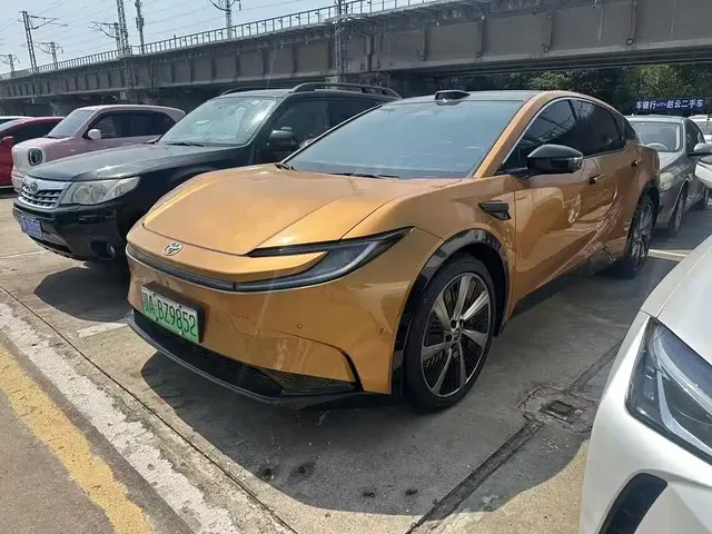 Toyota bZ5 2025 550 PRO Smart Edition