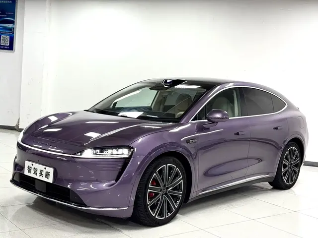 Zhijie Luxeed R7 2025 Extended Range 331km Ultra