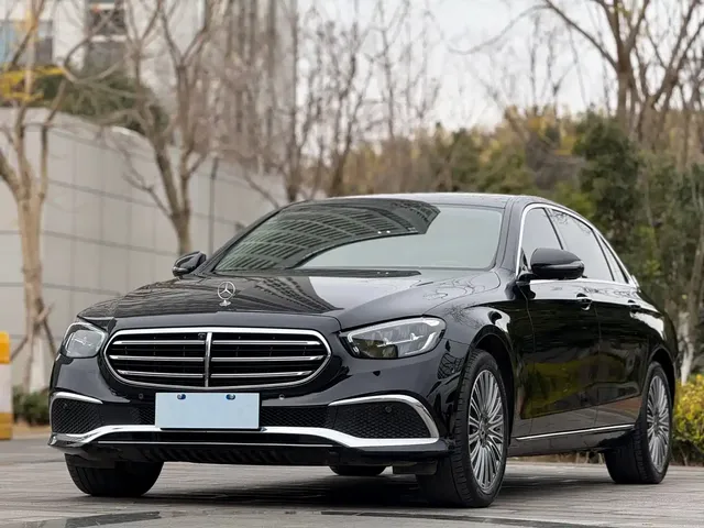 Mercedes-Benz E-Class 2022 E 300 L Fashion