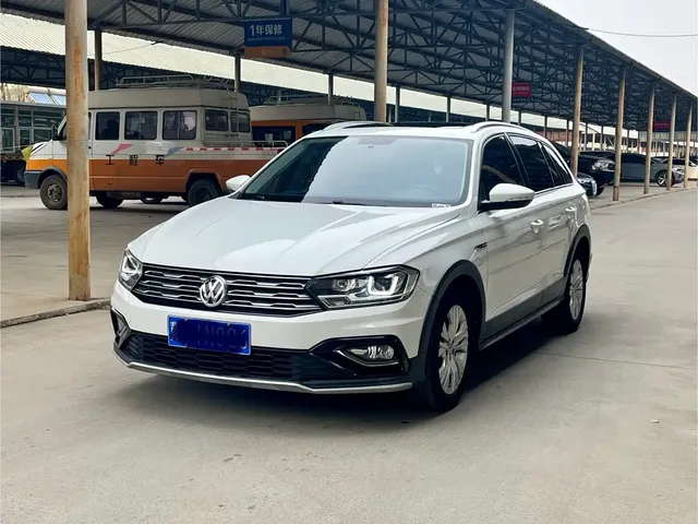 Volkswagen C-TREK 2018 230TSI DSG Comfort
