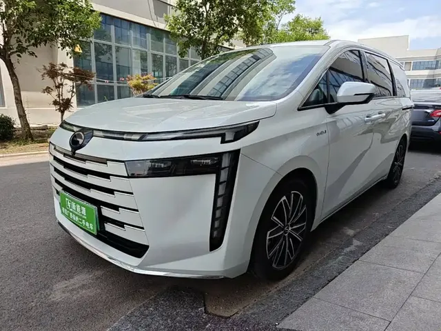 GAC Trumpchi E8 NEV 2024 Model 150km MAX