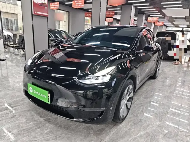 Tesla Model Y 2022 Facelift Long Range All-Wheel Drive Version