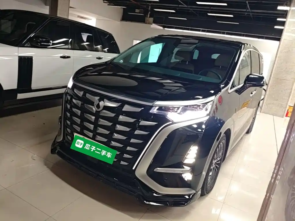 Denza D9 2022 DM-i 970 All-Wheel Drive Honor Edition