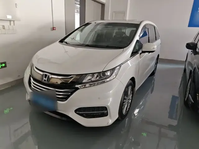 Honda Odyssey 2018 2.4L Luxury Edition