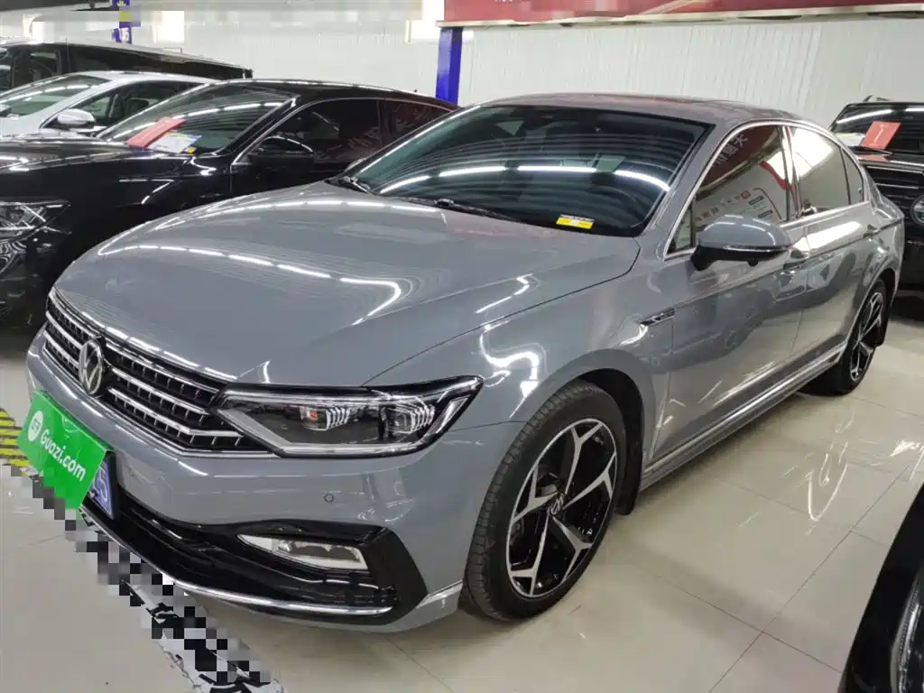 Volkswagen Magotan 2023 Model 2 Million Commemorative Edition 330TSI DSG Luxury