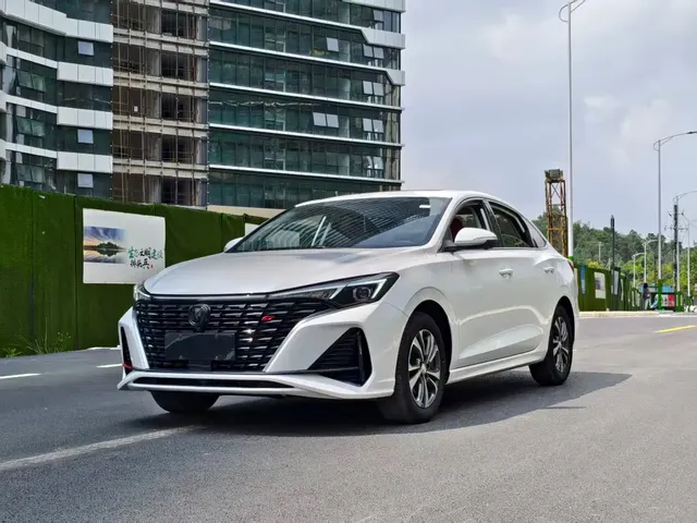 Changan Eado 2023 Enjoy Edition PLUS Blue Whale NE 1.4T GDI DCT Premium Edition