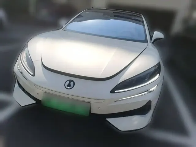Denza Z9GT 2024 1100 AWD Ultra Edition