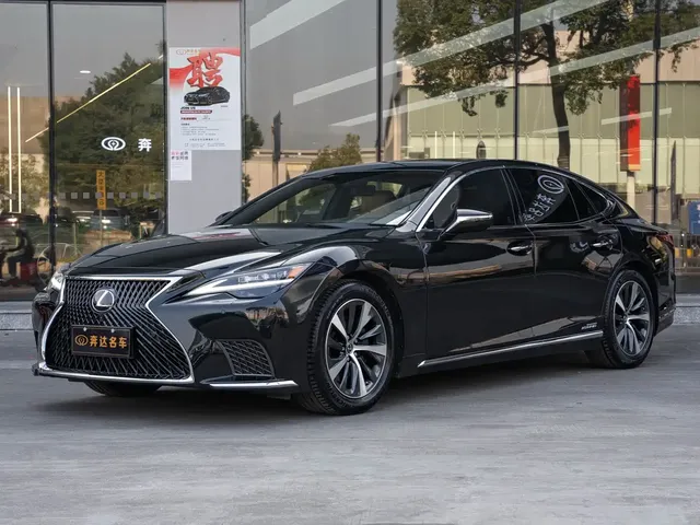 Lexus LS 2021 500h Premium Edition