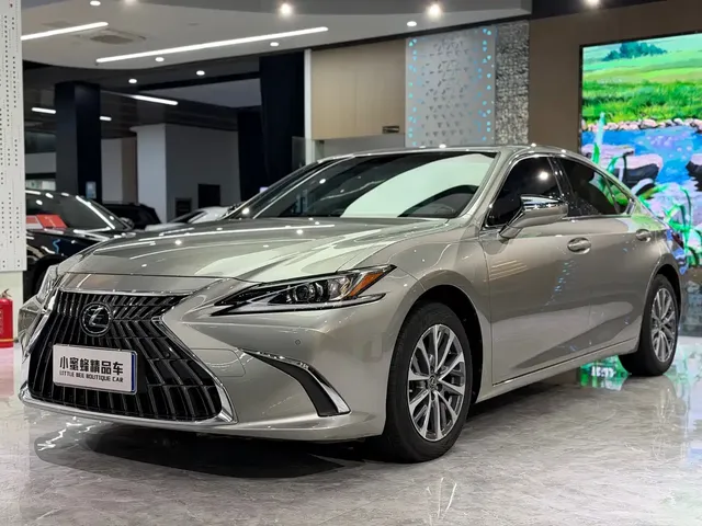 Lexus ES 2023 200 Excellence Edition