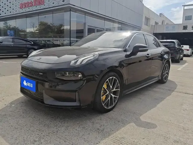 Lynk & Co 03 2019 2.0TD Auto Power Pro Version