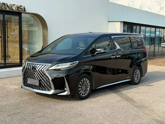 Lexus LM 2020 300h 4-Seat Imperial Edition