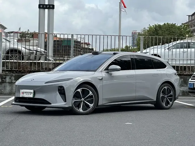 NIO ET5T 2023 Model 75kWh Touring