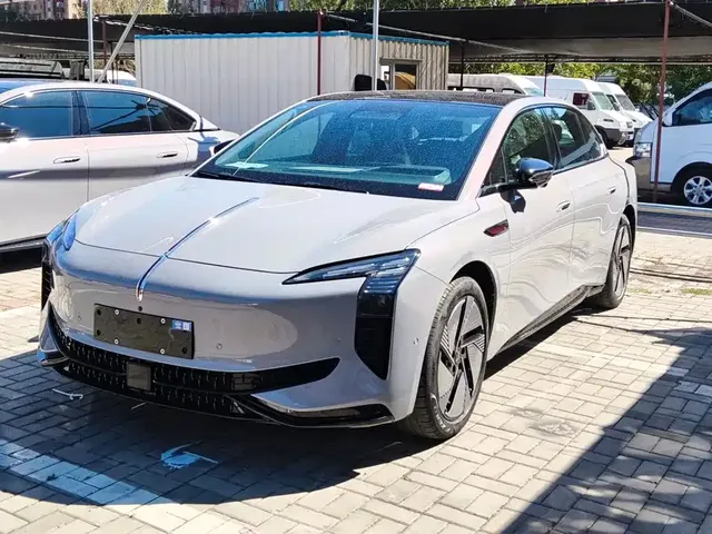 Hongqi EH7 2025 640 AWD Smart Selection Edition