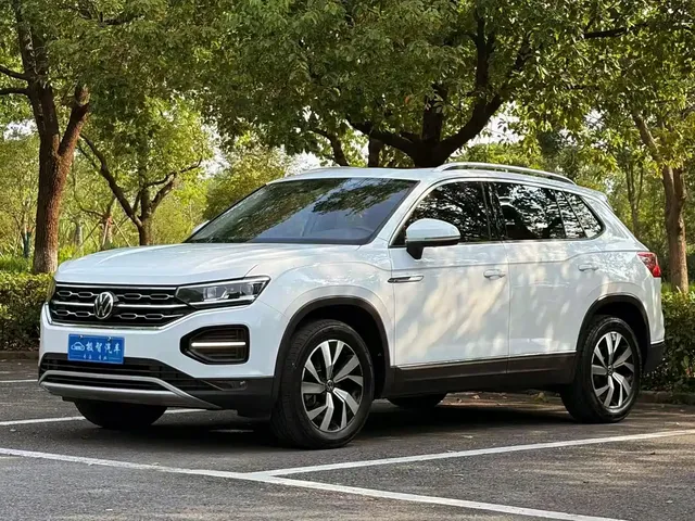 Volkswagen Tayron 2022 330TSI 2WD Luxury Smart Connect Edition