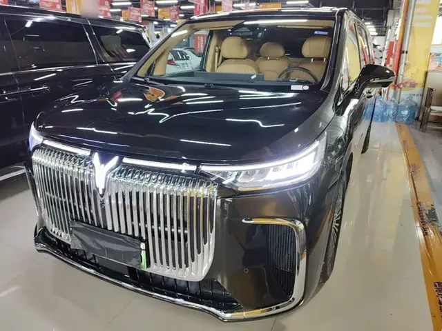 Voyah Auto Voyah Dreamer 2025 PHEV AWD Flagship Kunpeng Edition
