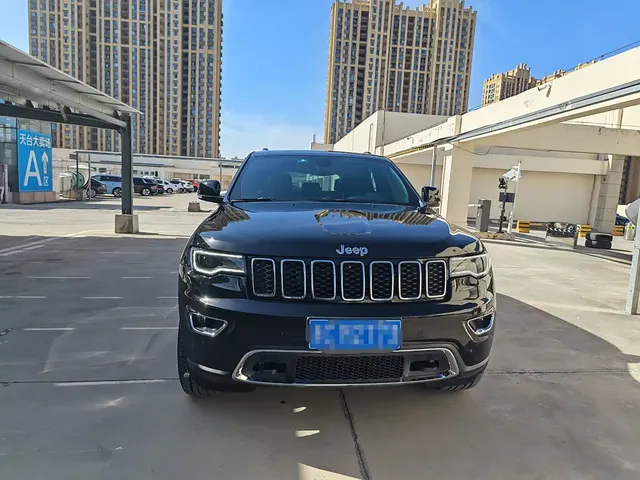 Jeep Grand Cherokee (Import) 2020 3.0L Elite Navigation Edition
