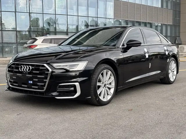 Audi A6L 2024 45 TFSI Premium Dynamic