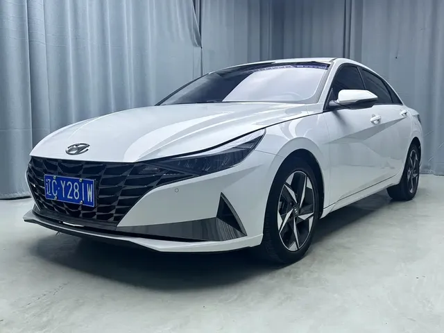Hyundai Elantra 2022 1.5L CVT GLX Elite Edition