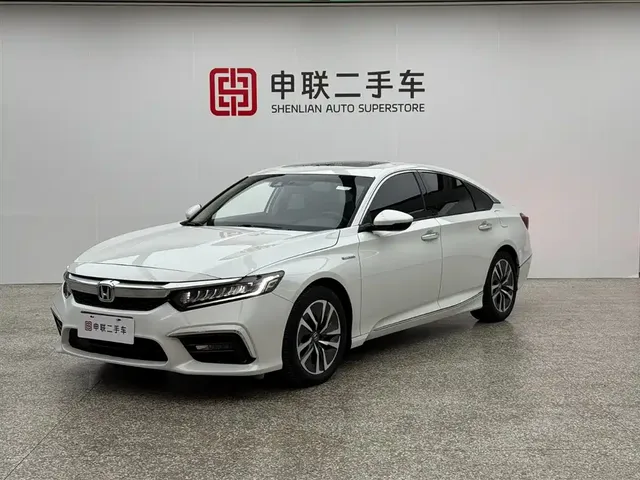 Honda Inspire 2019 Sharp Hybrid 2.0L Pure Elegance China VI