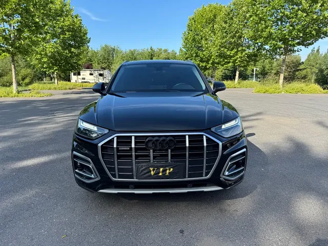Audi Q5L 2022 40T Fashion Dynamic