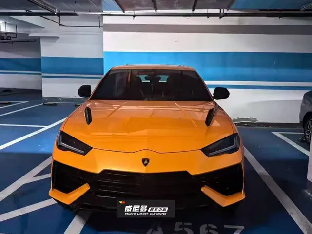 Lamborghini Urus 2023 4.0T V8 S