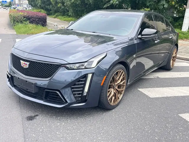 Cadillac CT5 2021 28T Leading Sport