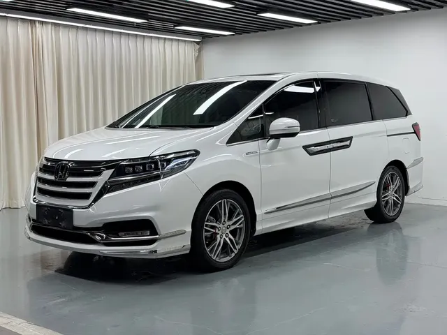 Honda Elysion 2019 2.0L Hybrid Luxury Edition