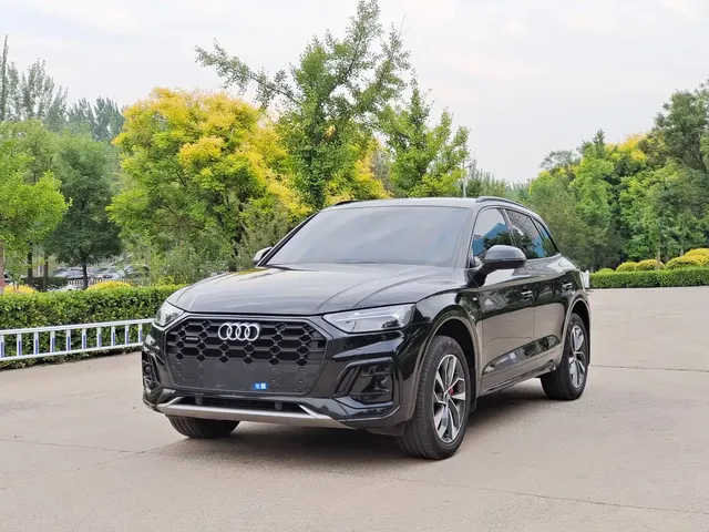 Audi Q5L 2024 Model 40 TFSI Luxury Dynamic