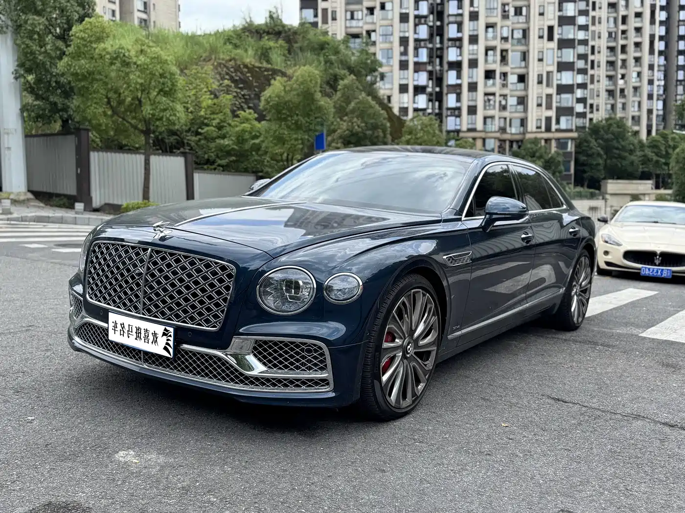 Bentley Flying Spur 2020 6.0T W12 Standard Edition