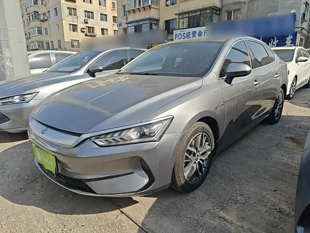 BYD Qin PLUS 2021 EV 500KM Luxury Model